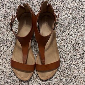 Franco Sarto Brown T-Strap Leather Sandals